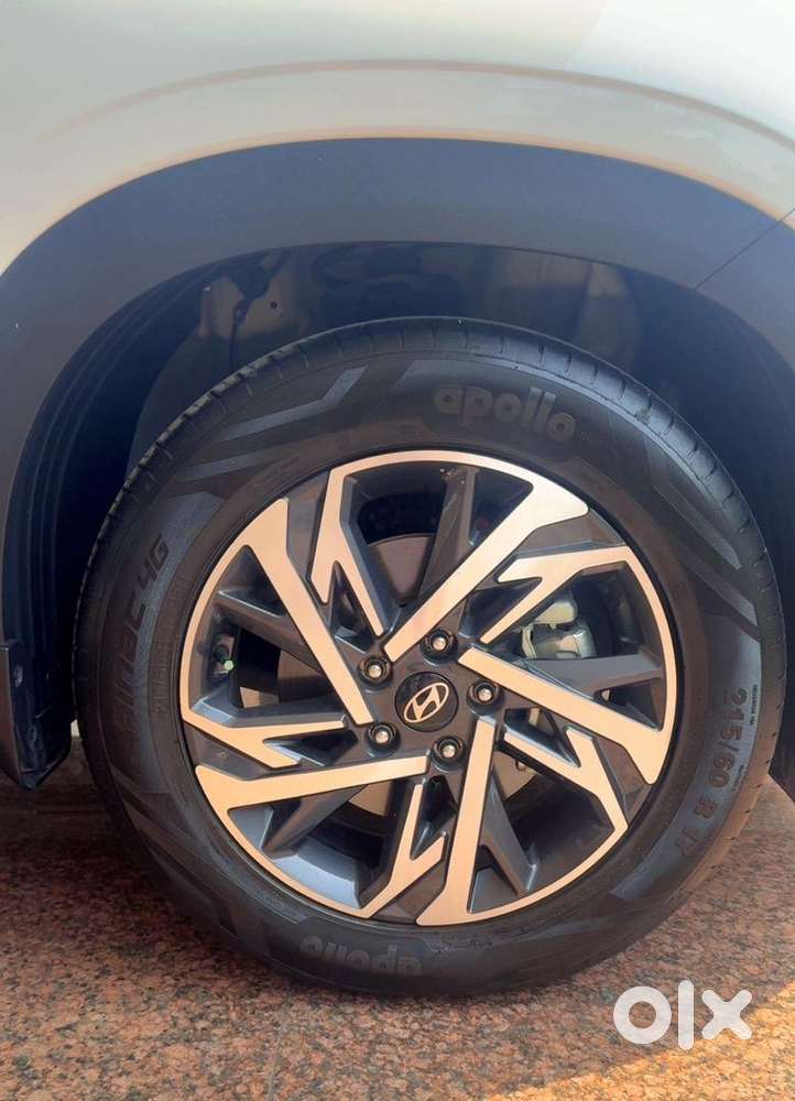 Creta 2025 Diesel At (sx Optional) 9500 Km