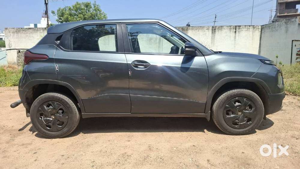 Tata Punch Pure, 2025, Petrol