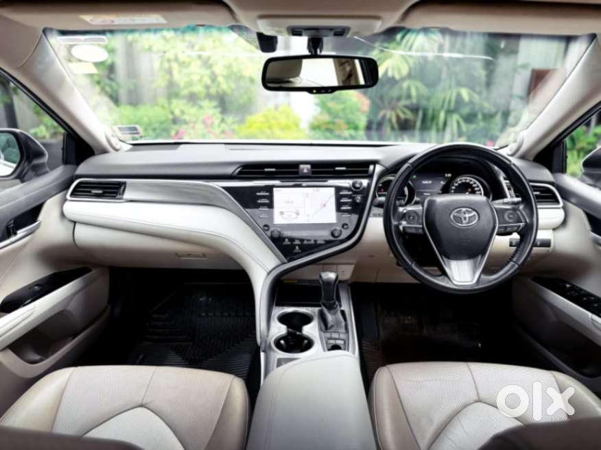 Toyota Camry Hybrid, 2021, Petrol