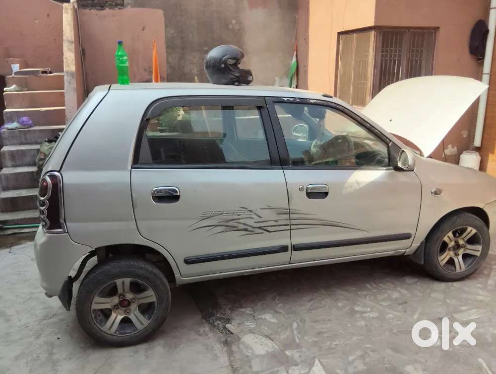 Maruti Suzuki 800 Petrol 2010 Lxi Aloy Wheels Center Looking