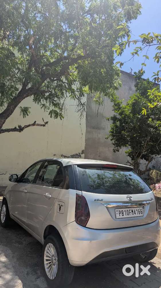 Tata Bolt Car With Company Stereo, With Alloy Wheels.