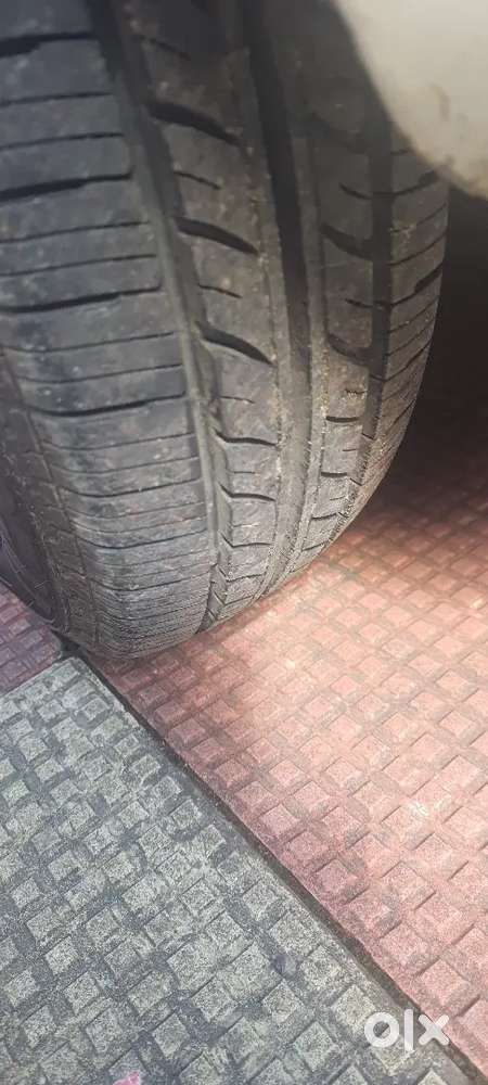 Good Condition Lcd Screen Install New Tyre