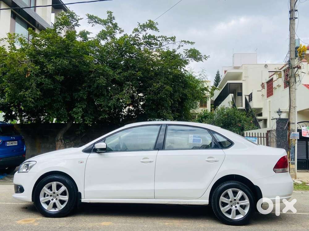 Volkswagen Vento Celeste 1.6 Highline, 2012, Diesel