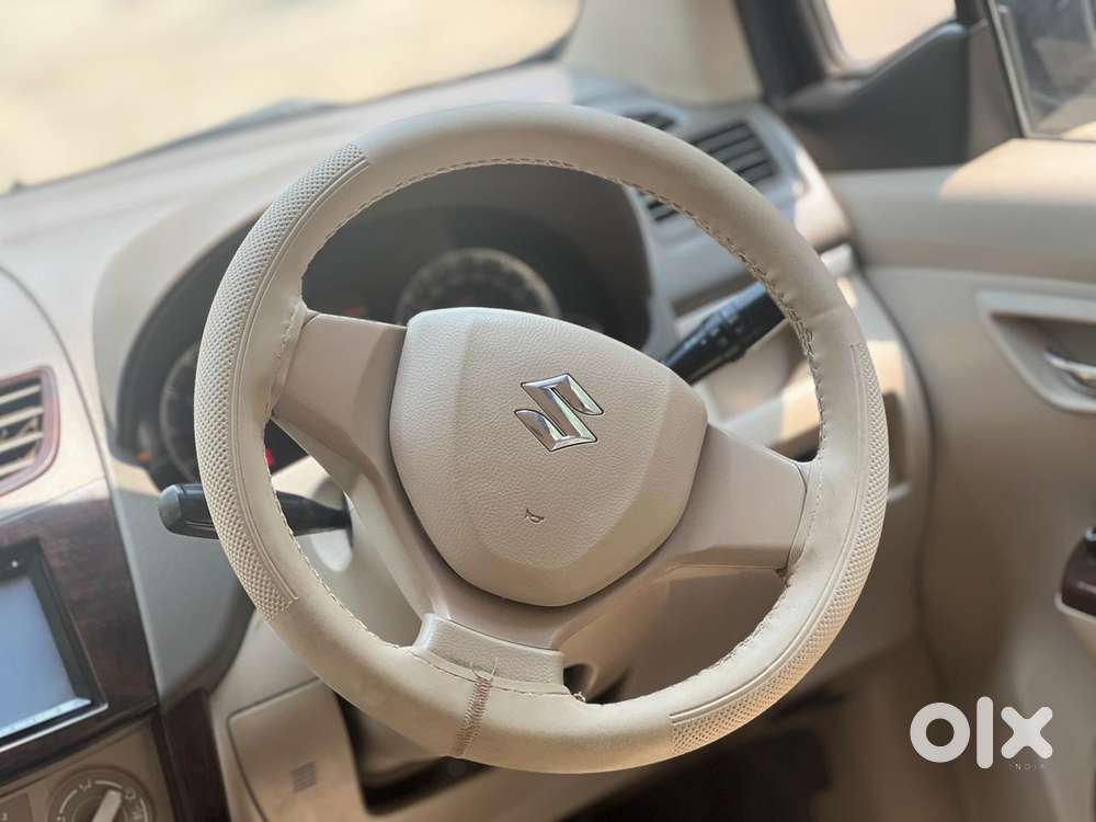 Maruti Suzuki Ertiga 2012-2015 Vxi Cng, 2014, Cng & Hybrids