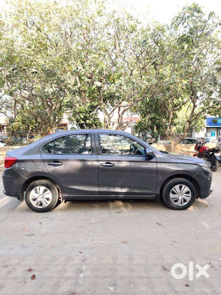Honda Amaze, 2018, Petrol