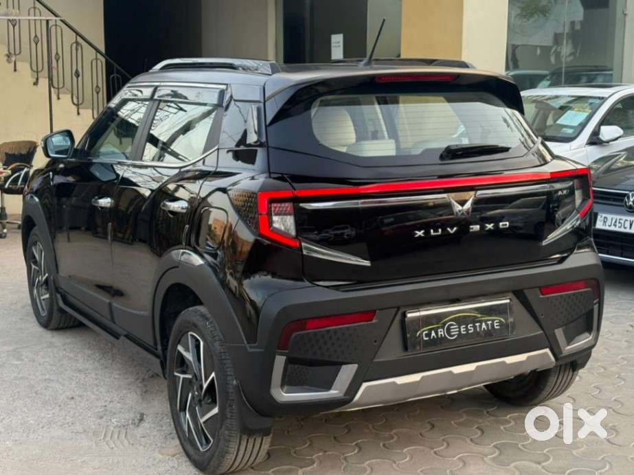 Mahindra Xuv 3xo Ax7l Petrol Mt, 2024, Petrol