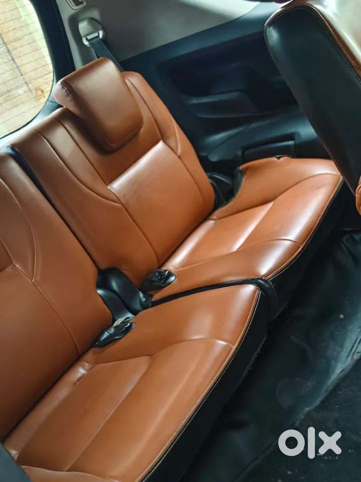 Toyota Innova Crysta 2.4 V 7 Str, 2017, Diesel