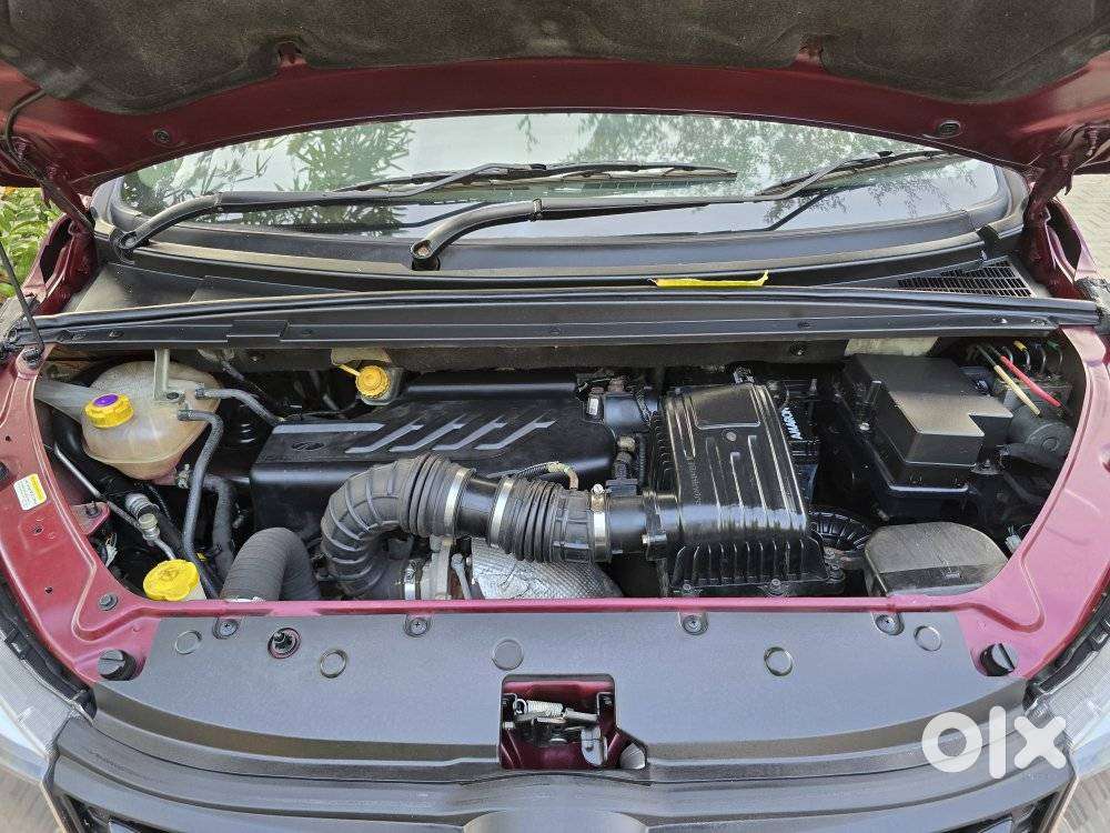 Mahindra Marazzo M2 8str, 2019, Diesel