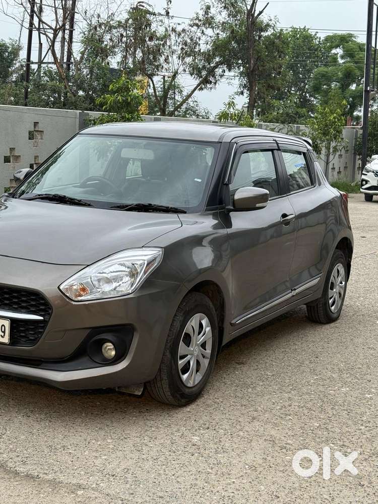Maruti Suzuki Swift Vvt Vxi, 2021, Petrol