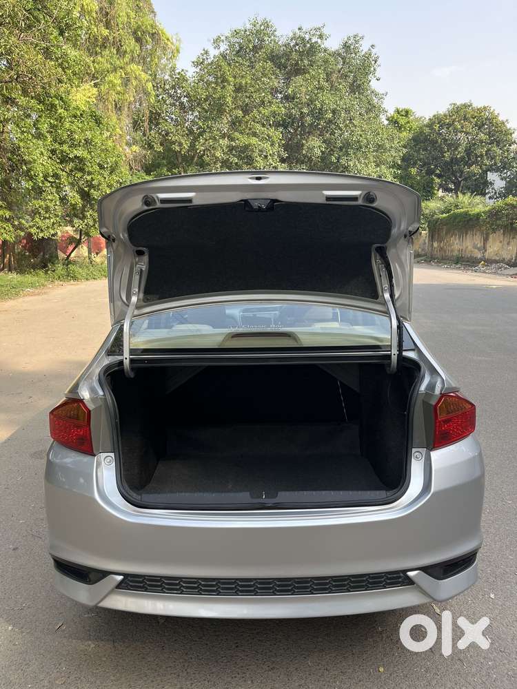 Honda City I-vtec Cvt V, 2018, Petrol