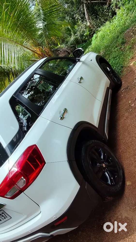 Maruti Suzuki Brezza Zdi+ 2019