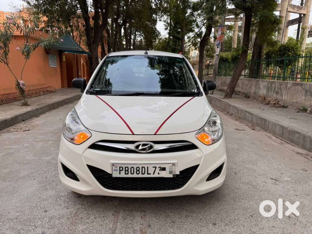 Hyundai I10 Magna O, 2016, Petrol
