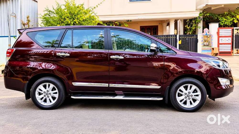 Toyota Innova Crysta 2.8 Gx At, 2017, Diesel