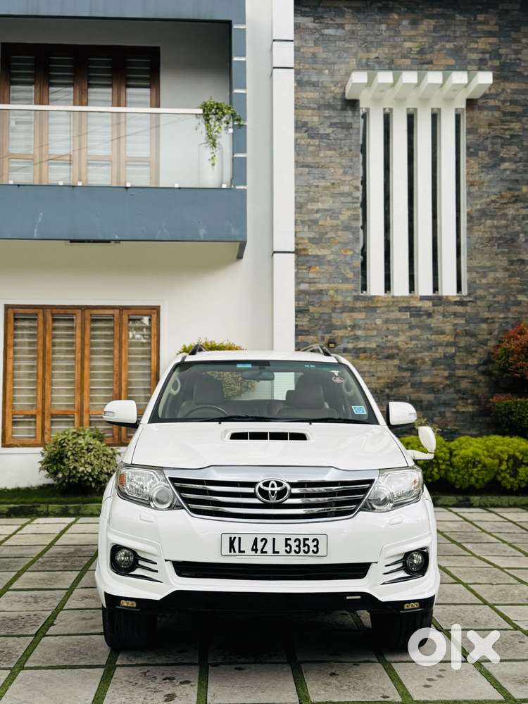 Toyota Fortuner 2.5 4x2 At Trd Sportivo, 2015, Diesel