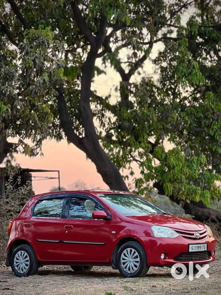 Toyota Etios Liva 2011-2012 G, 2012, Cng & Hybrids