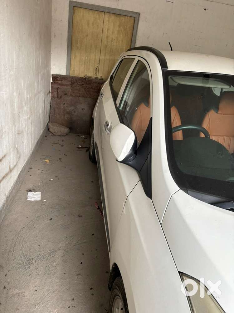 Hyundai I10 Top Veriante Petrol Well Maintained