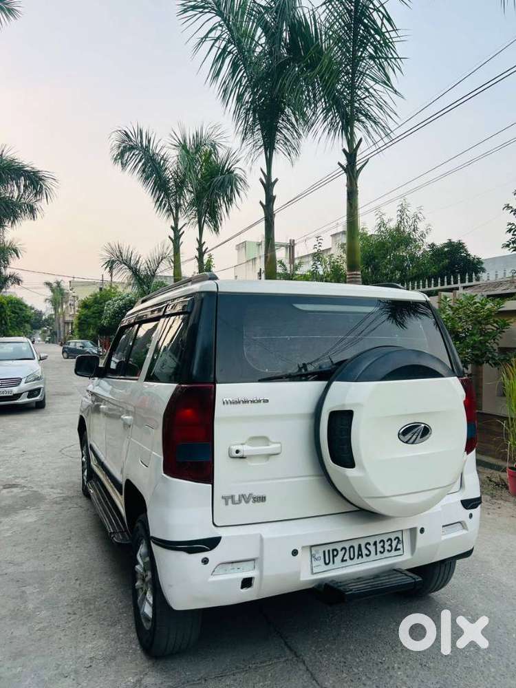 Mahindra Tuv 300 Mhawk100 T8 Dual Tone, 2015, Diesel