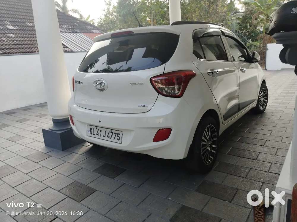 Hyundai Grand I10 Sportz 2015