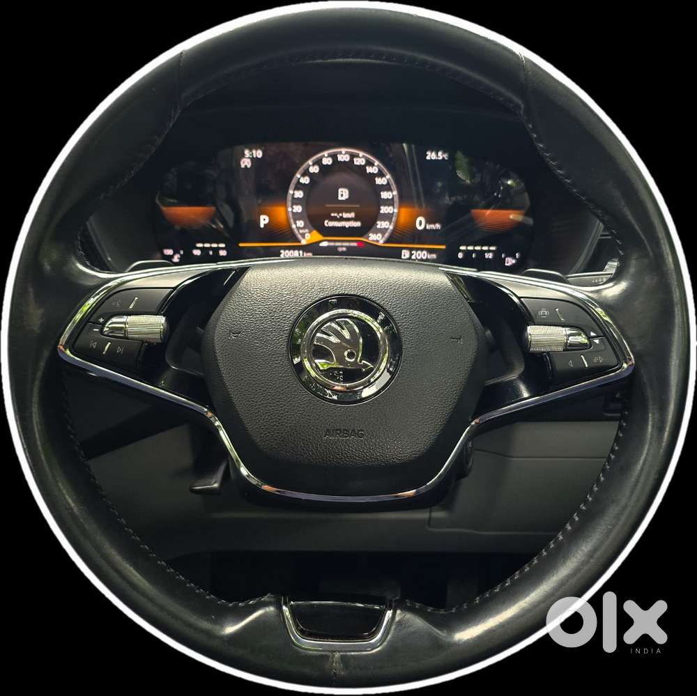 Skoda Kushaq 1.0 Tsi Style At, 2023, Petrol