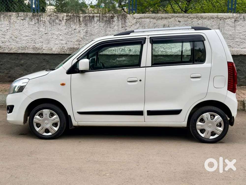 Maruti Suzuki Wagon R Amt Vxi Option, 2018, Petrol