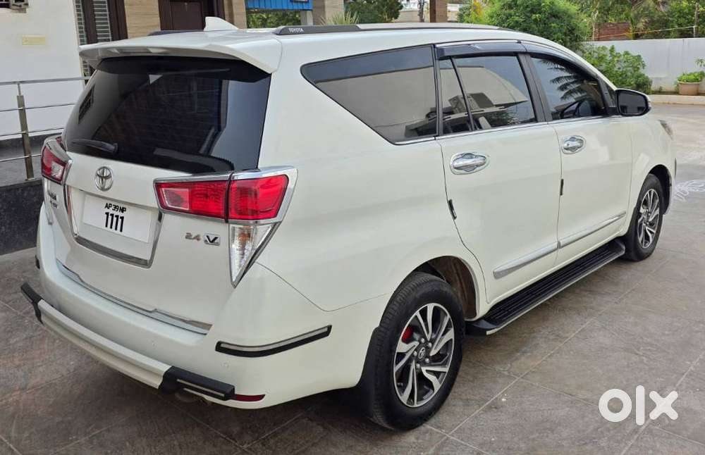 Toyota Innova Crysta 2.4 Z 7 Str, 2021, Diesel