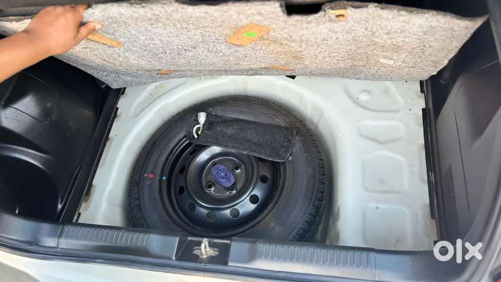 Maruti Suzuki Swift 2018 Petrol 62000 Km Driven