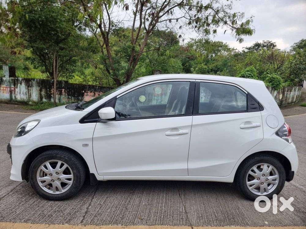 Honda Brio V Automatic, 2014, Petrol