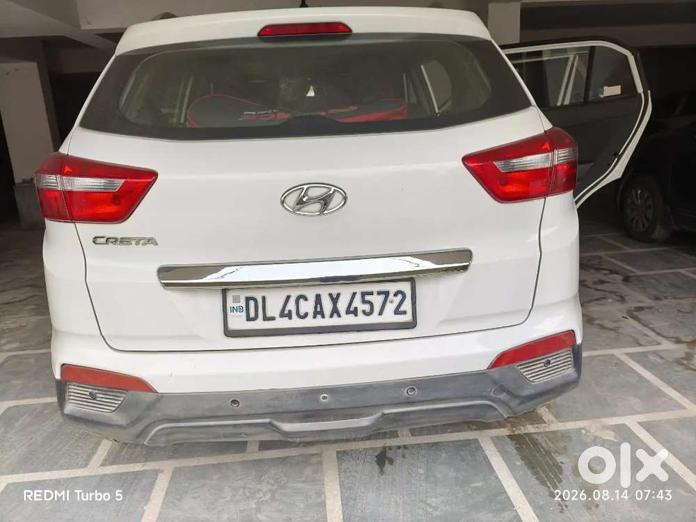 Hyundai Creta 2017 Petrol/cngmanual, Single Person Driven, Immaculate