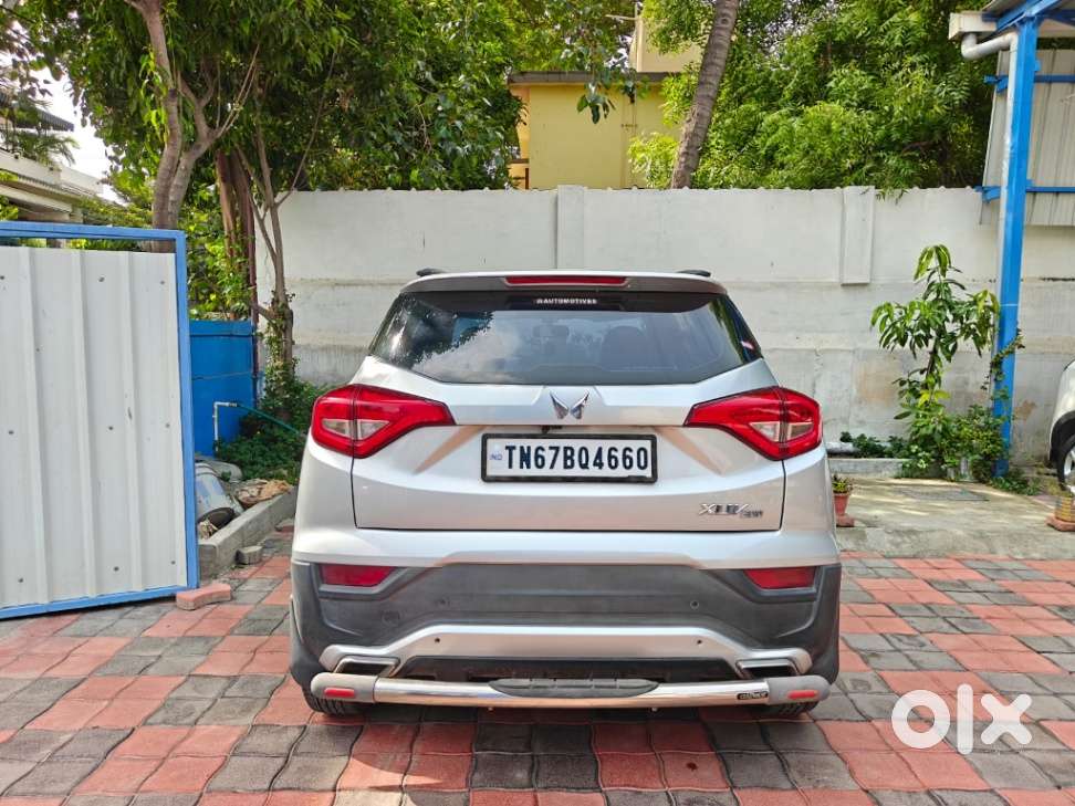 Mahindra Xuv300 W4, 2023, Petrol