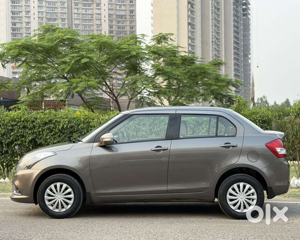 Maruti Suzuki Swift Dzire 1.3 Vxi, 2015, Petrol
