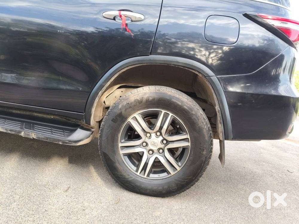Toyota Fortuner 4x2 At 2.8 Diesel, 2022, Diesel