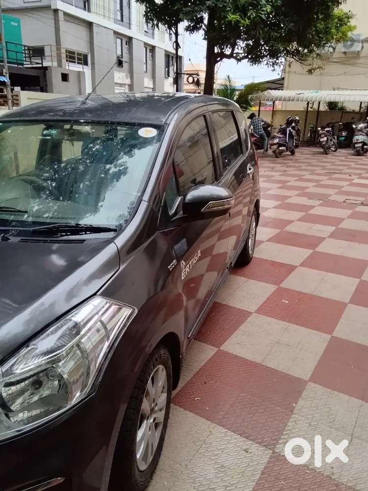 Maruti Suzuki Ertiga 2016 Diesel 125000 Km Driven