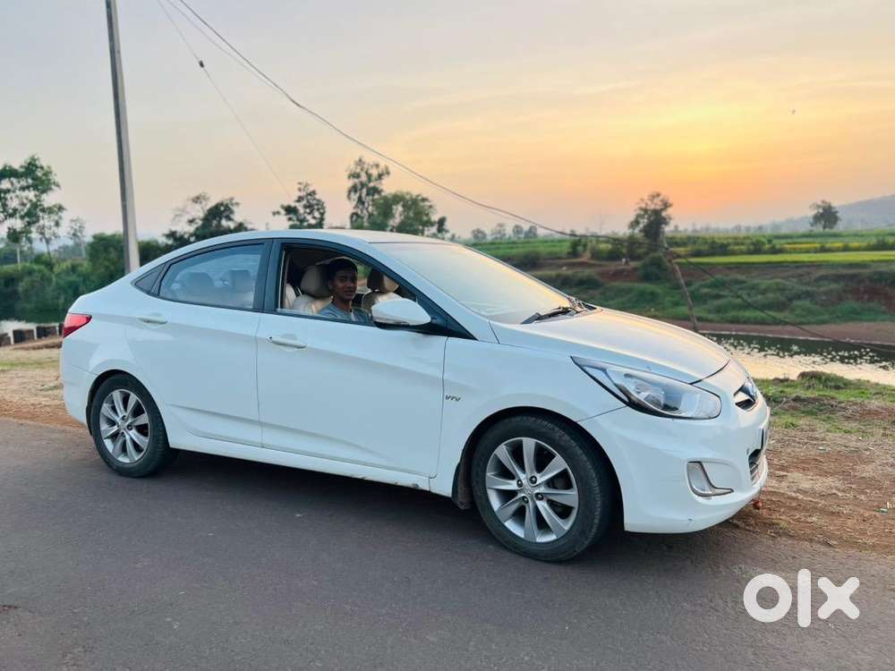 Hyundai Car Manual 2012