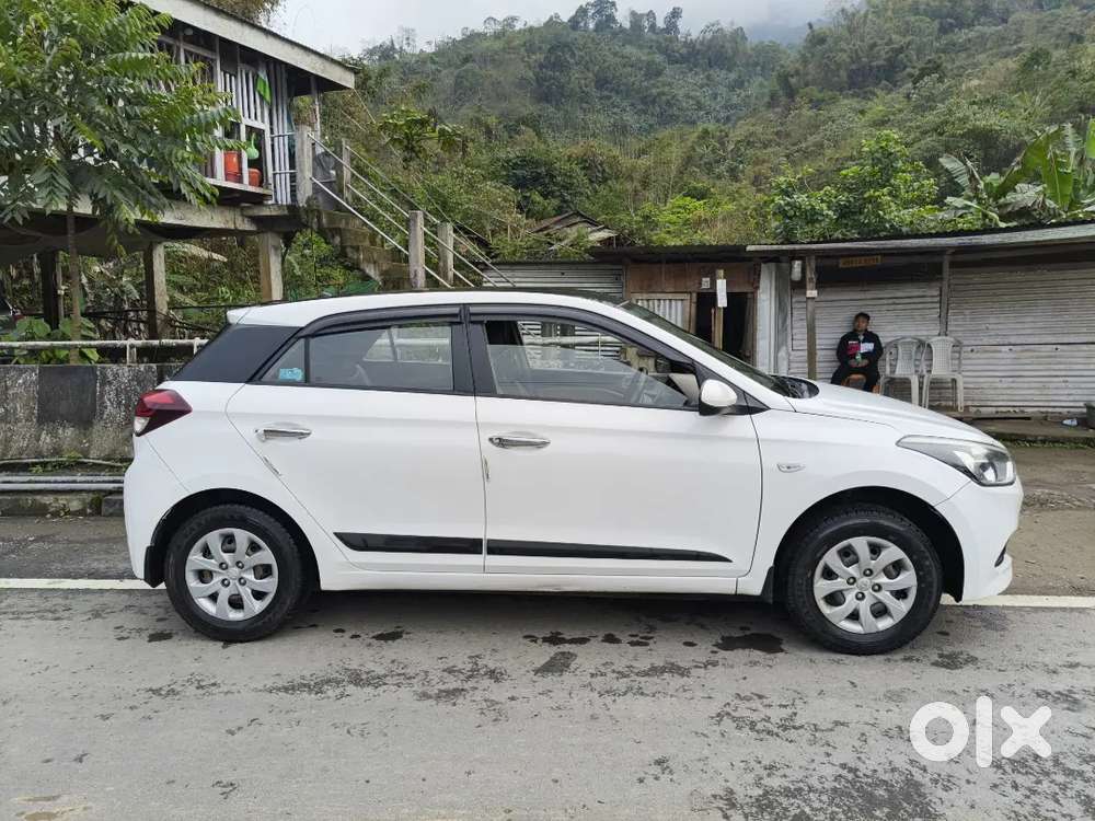 Hyundai Elite I20 2015 Petrol 63854 Km Driven