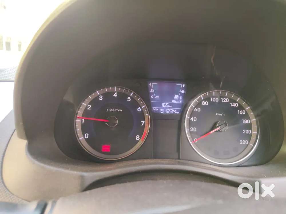 Hyundai Verna 2011 Petrol Well Maintained