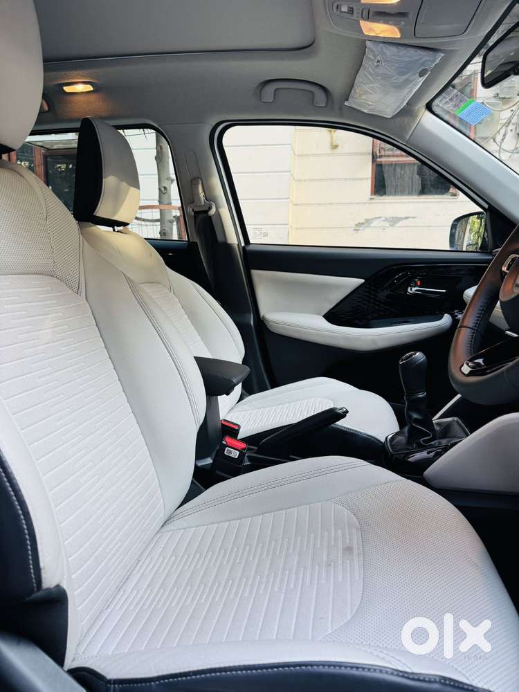 Maruti Suzuki Victoris Zxi Plus (o) Petrol Manual, 2026, Petrol