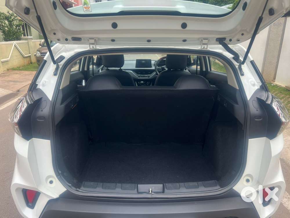 Tata Nexon 1.2 Revotron Xm (s), 2021, Petrol