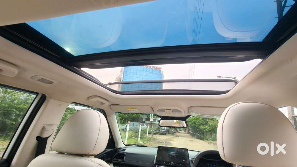 Mahindra Xuv 3xo Ax7l Diesel Mt, 2024, Diesel