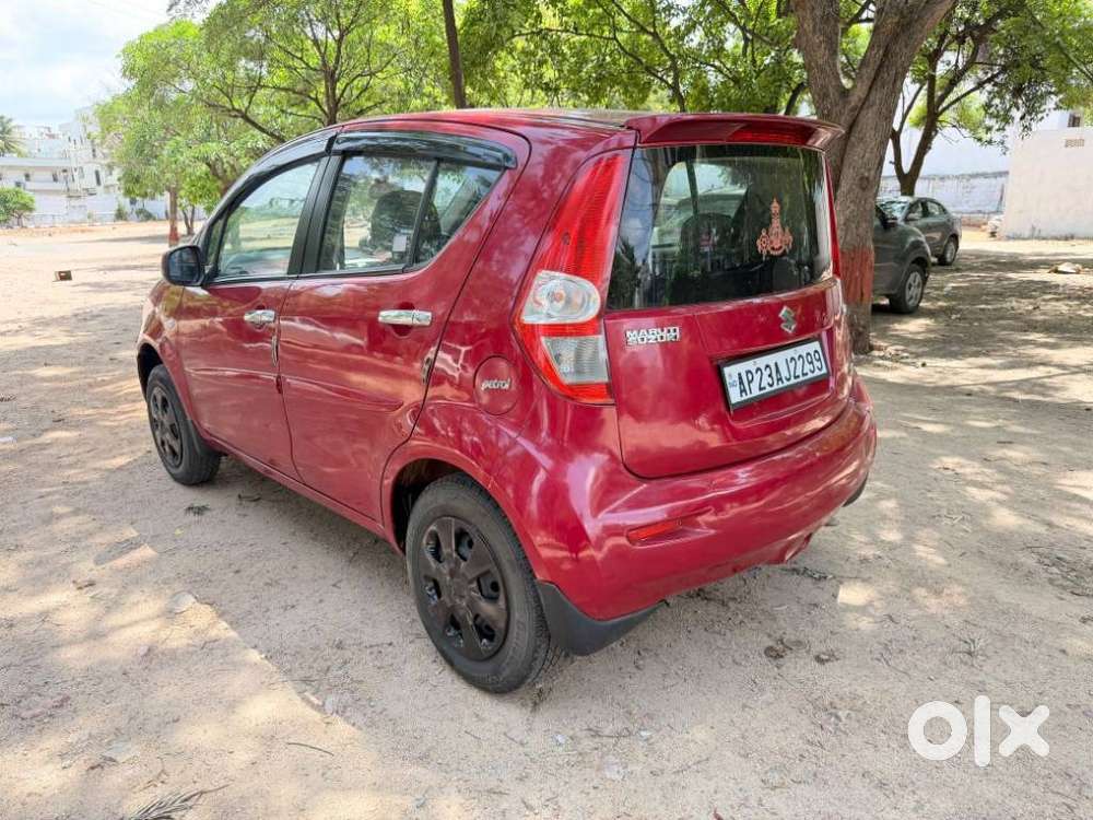 Maruti Suzuki Ritz Vxi, 2013, Petrol