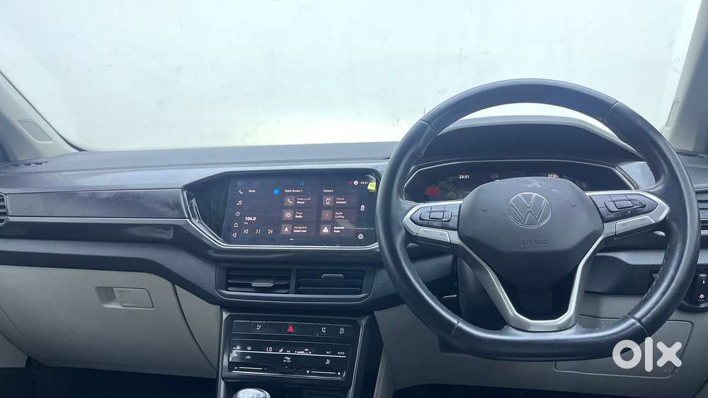 Volkswagen Taigun Topline 1.0 Tsi At (electric Seats), 2023, Petrol