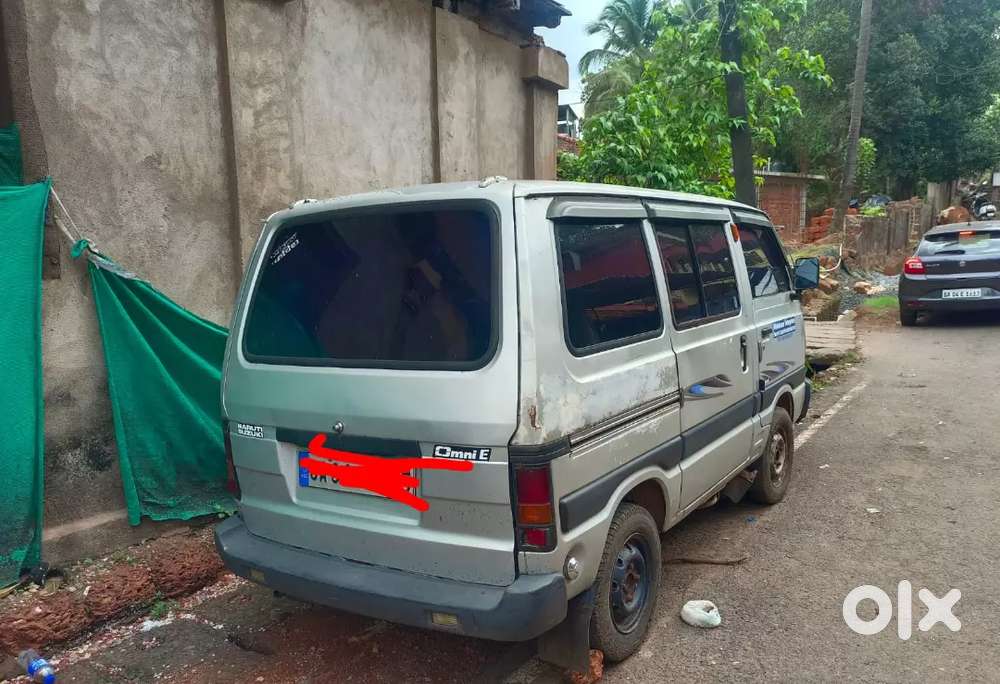 Maruti Suzuki Omni 2010