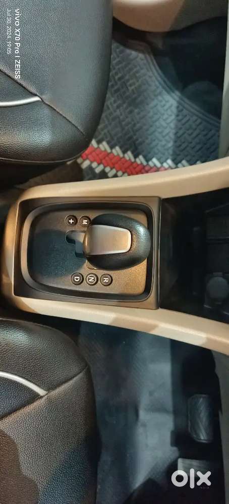 I Am Selling My Showroom Condition  With 4 New Tyres Celerio Amt.