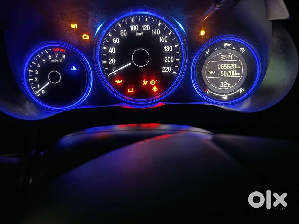 Honda City Vx Petrol Mt, 2015, Petrol