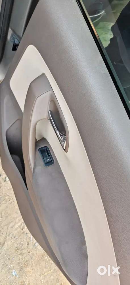 Skoda Rapid Tsi 2012