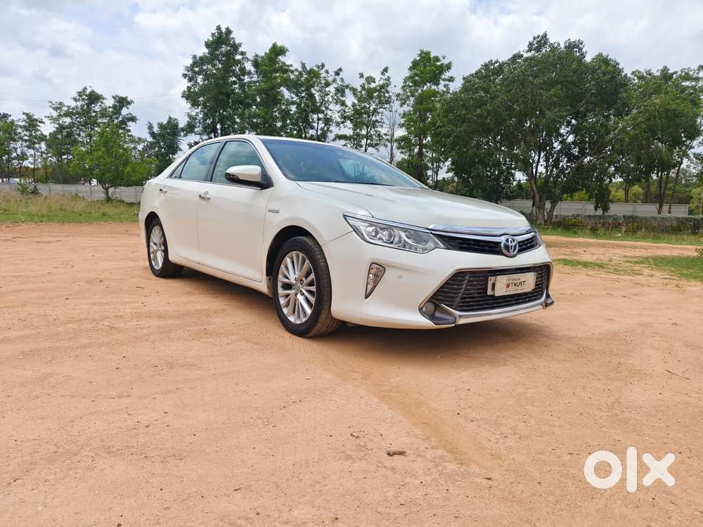 Toyota Camry Hybrid, 2016, Petrol