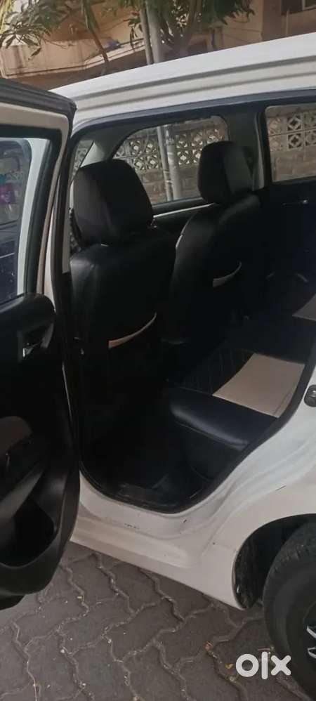 Maruti Suzuki Swift 2015 Diesel 130000 Km Driven