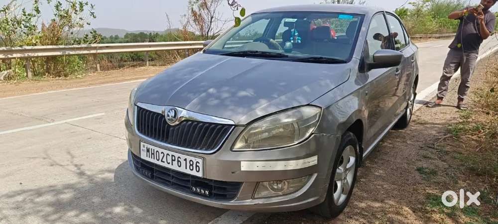 Skoda Rapid 2012 Petrol 115000 Km Driven