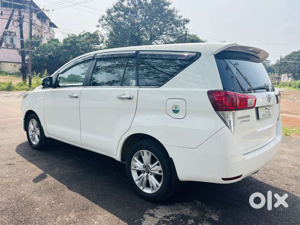 Toyota Innova Crysta 2.8 Z, 2017, Diesel