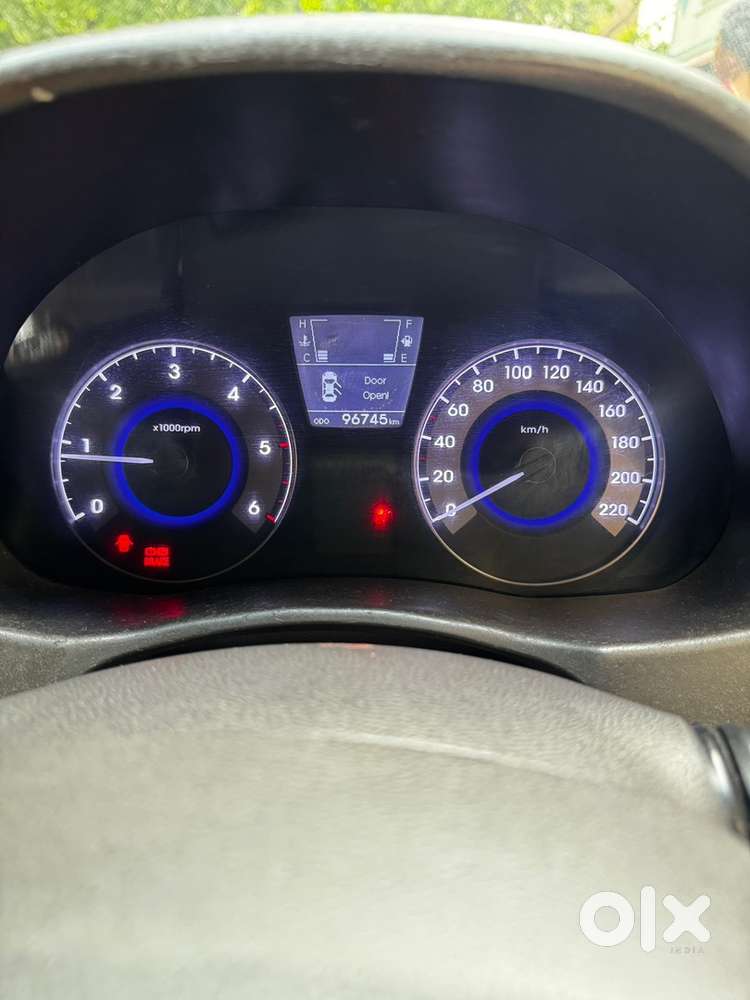 Hyundai Verna Diesel Car 2013 Top Model