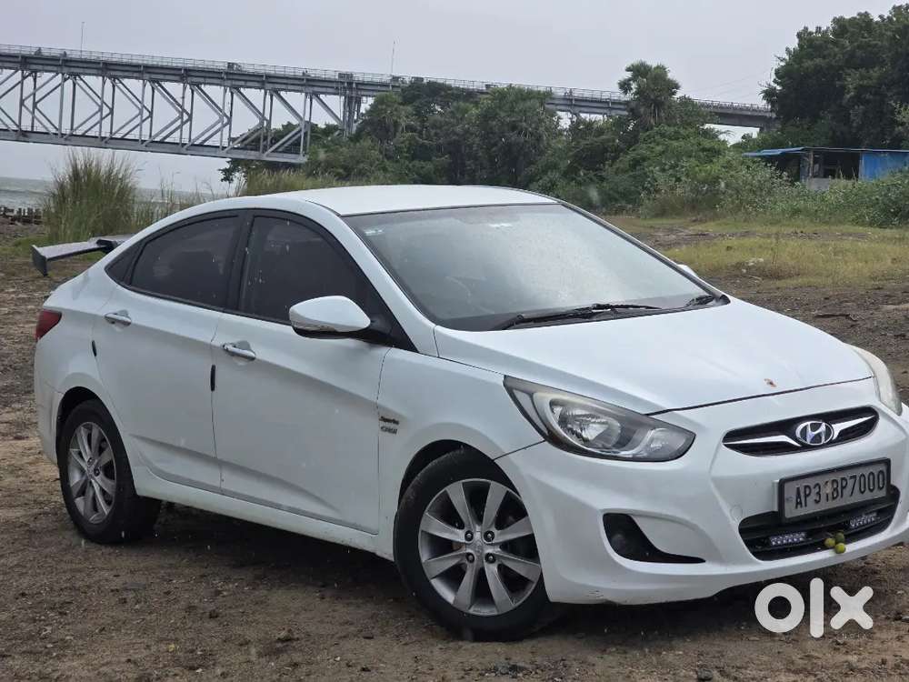 Hyundai Verna Diesel 2011